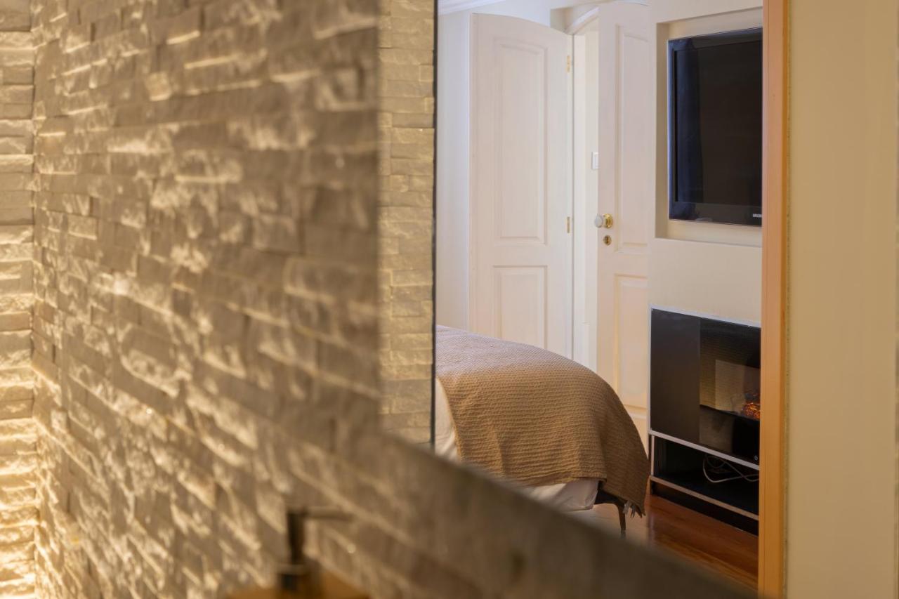Charming Apt In Historic House Coimbra Exterior photo